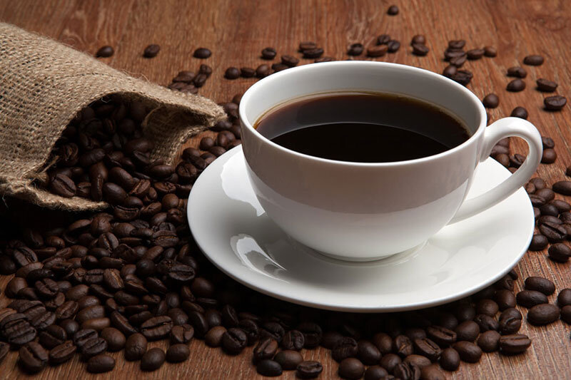 آیا قهوه باعث کم‌آبی بدن می‌شود؟